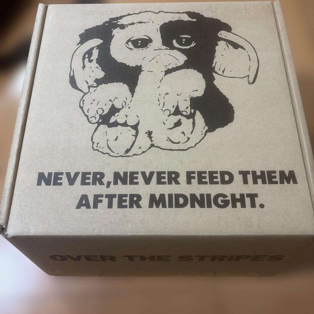 OVER THE STRIPES グレムリン　ぬいぐるみ　フィギュアTシャツ付き