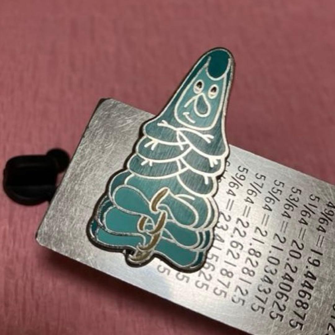 レア　香港　ディズニー　アリス　ピン　ヤングオイスター　ゲーム