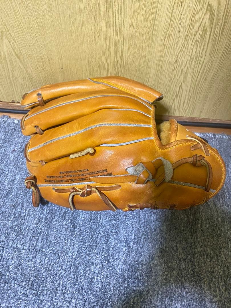 美品　ミズノプロ　硬式　ピッチャー