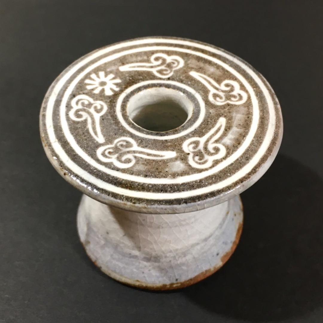 茶道具　十三代中里太郎右衛門窯　唐津三島　蓋置　共箱