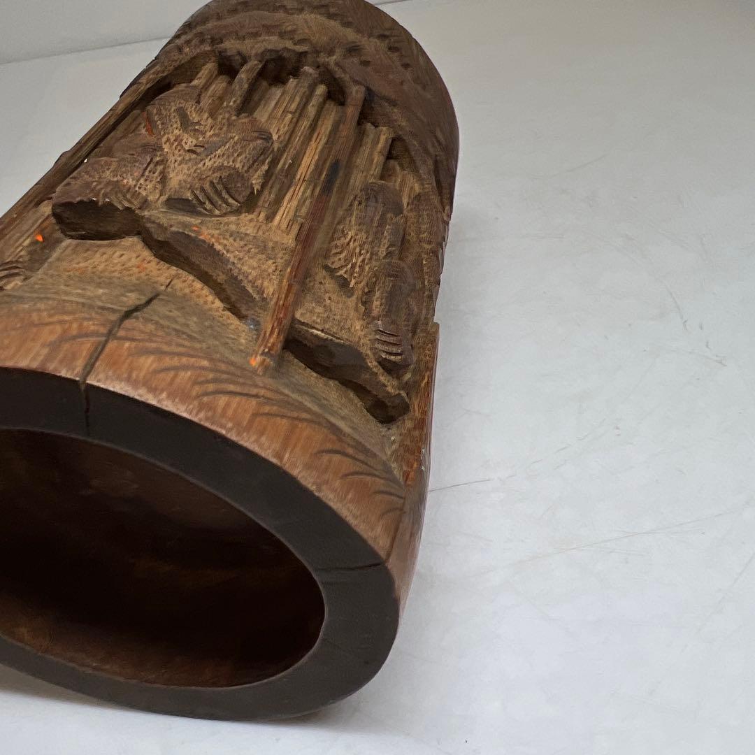 時代竹製浮彫筆筒　高さ14㎝　東Y7-0606①タエオ