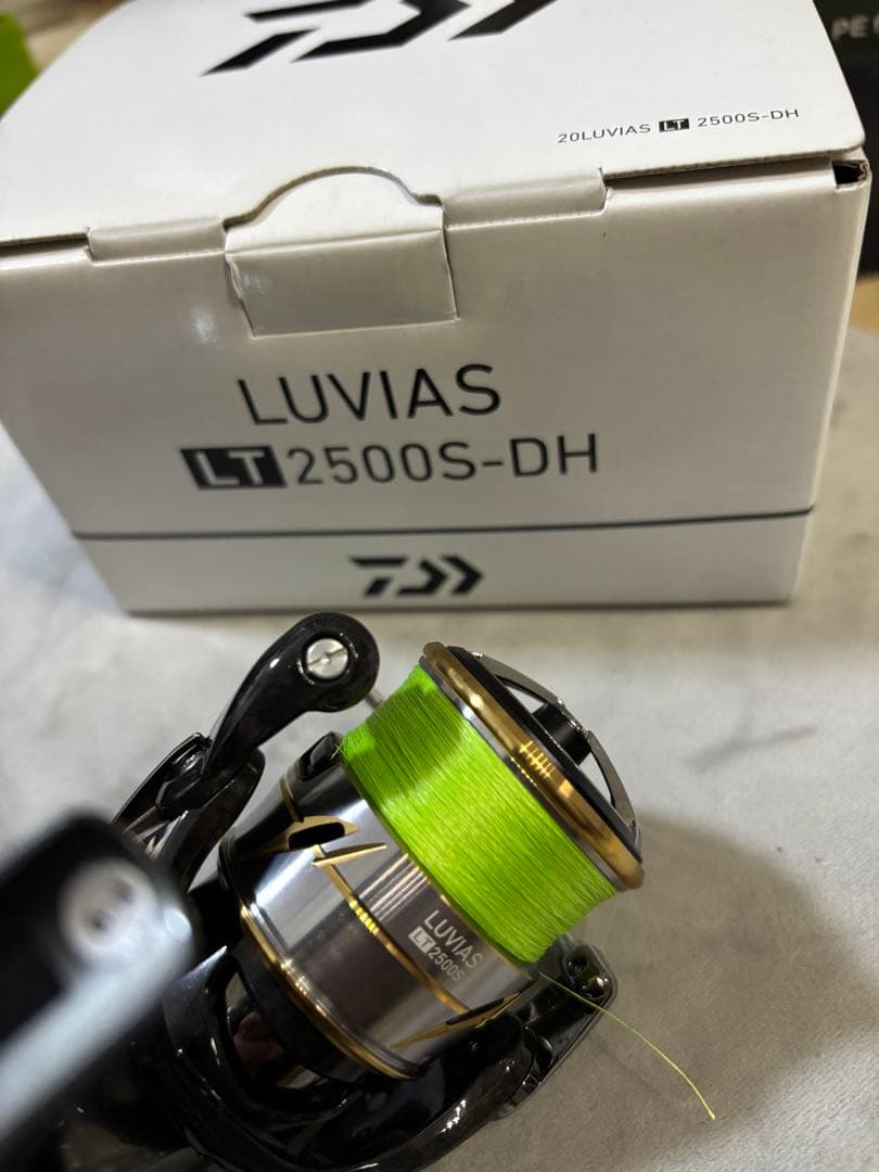 DAIWA LUVIAS LT2500S-DH スピニングリール