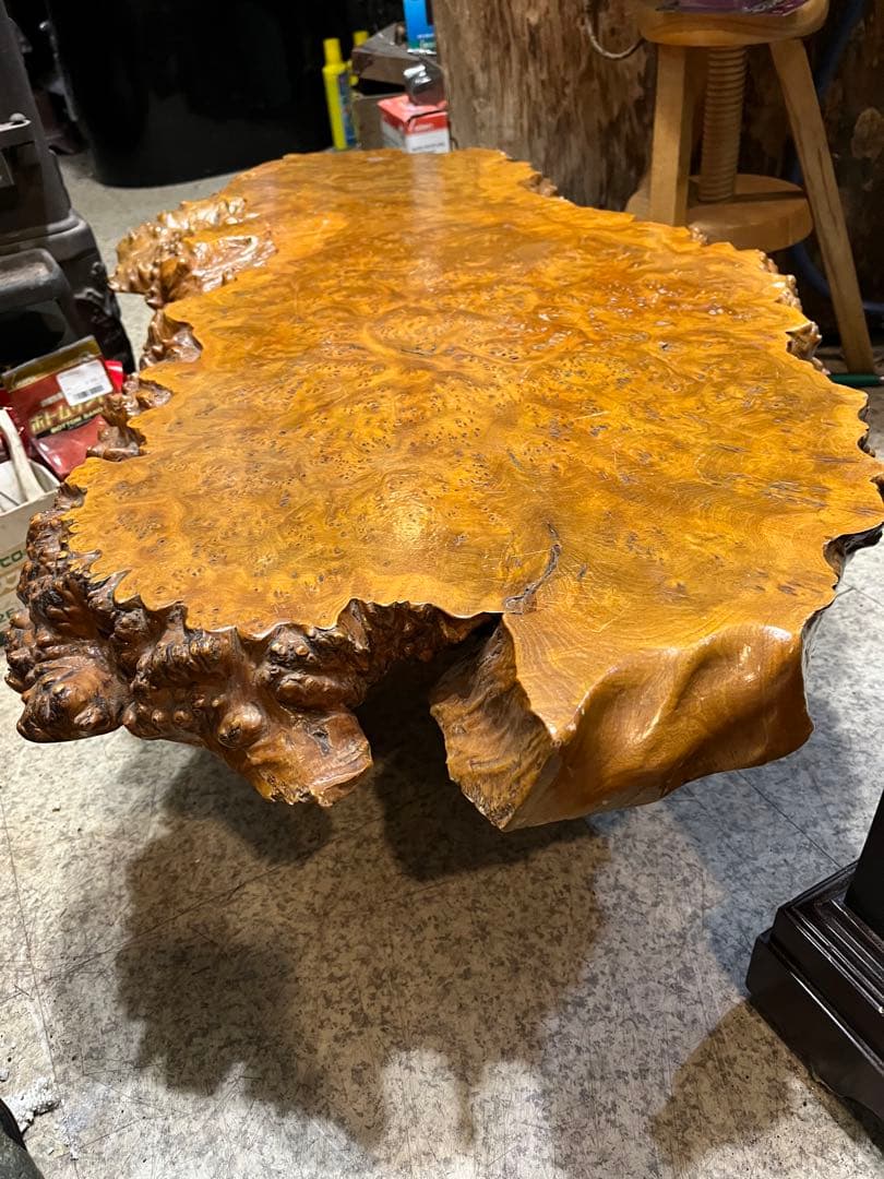 切り株座卓、コブ付き座卓、一枚板座卓、座卓、天然木座卓、一本木座卓、切り株座卓