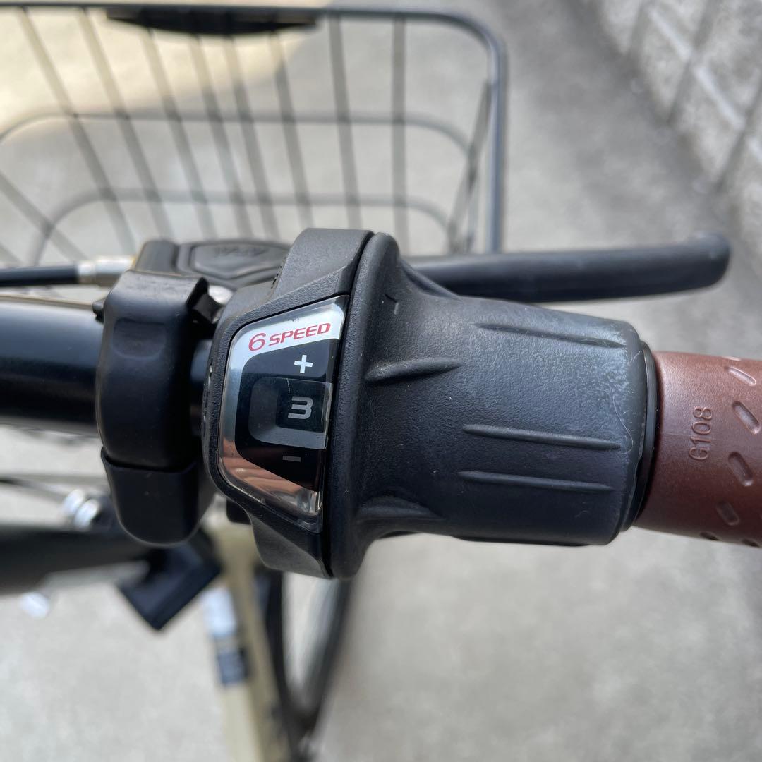 ROXY 20㌅サイクル ベージュ バスケット付6段変速　折りたたみ