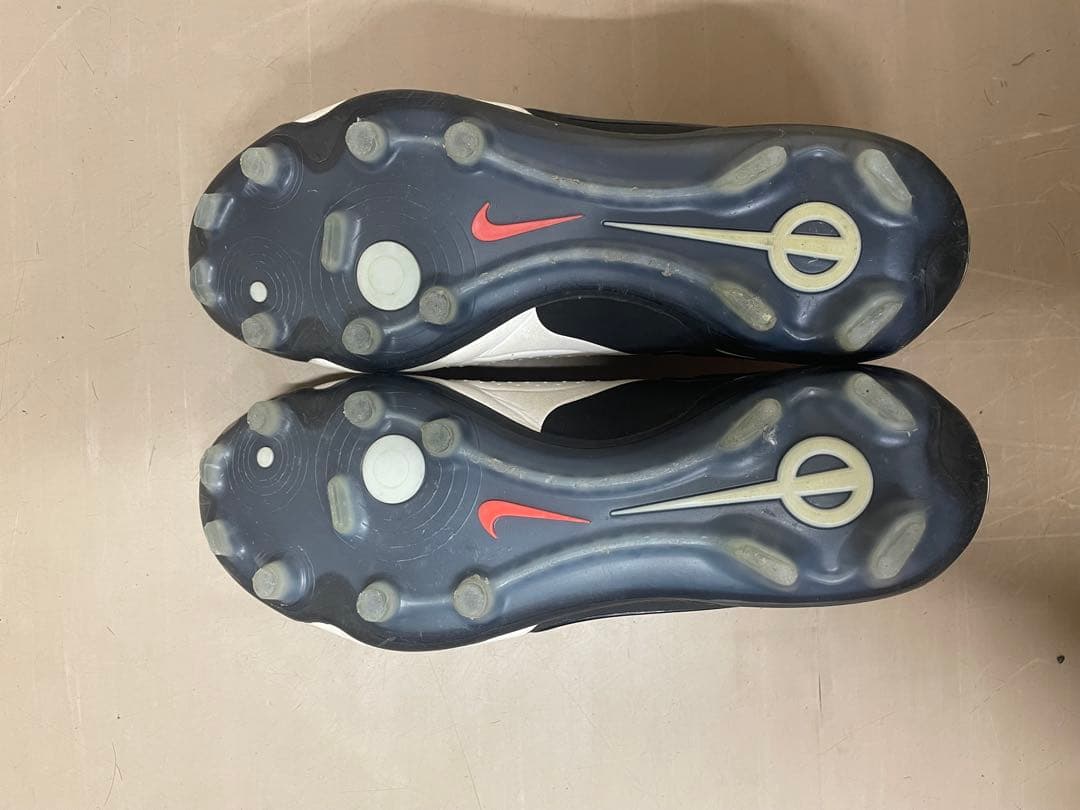 Nike ティエンポ ACCサッカースパイク ホワイト/オレンジ　破損なし