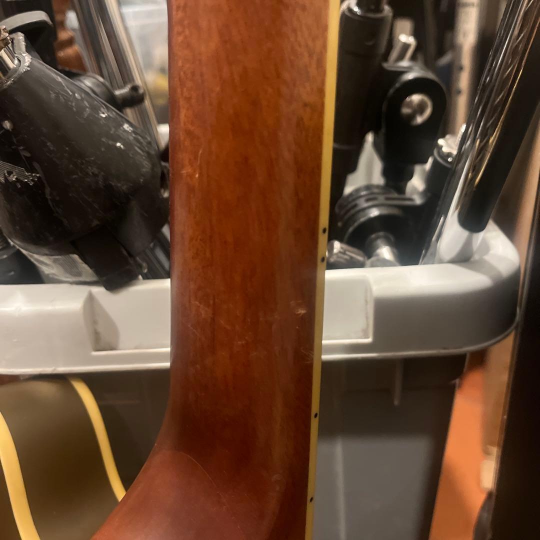 ES333 トムデロングBLINK182