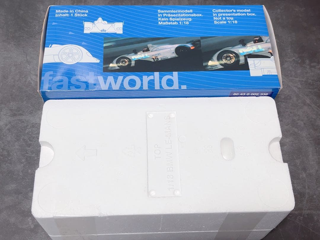 京商 1/18  V12 LMR 1999 LeMans Winner