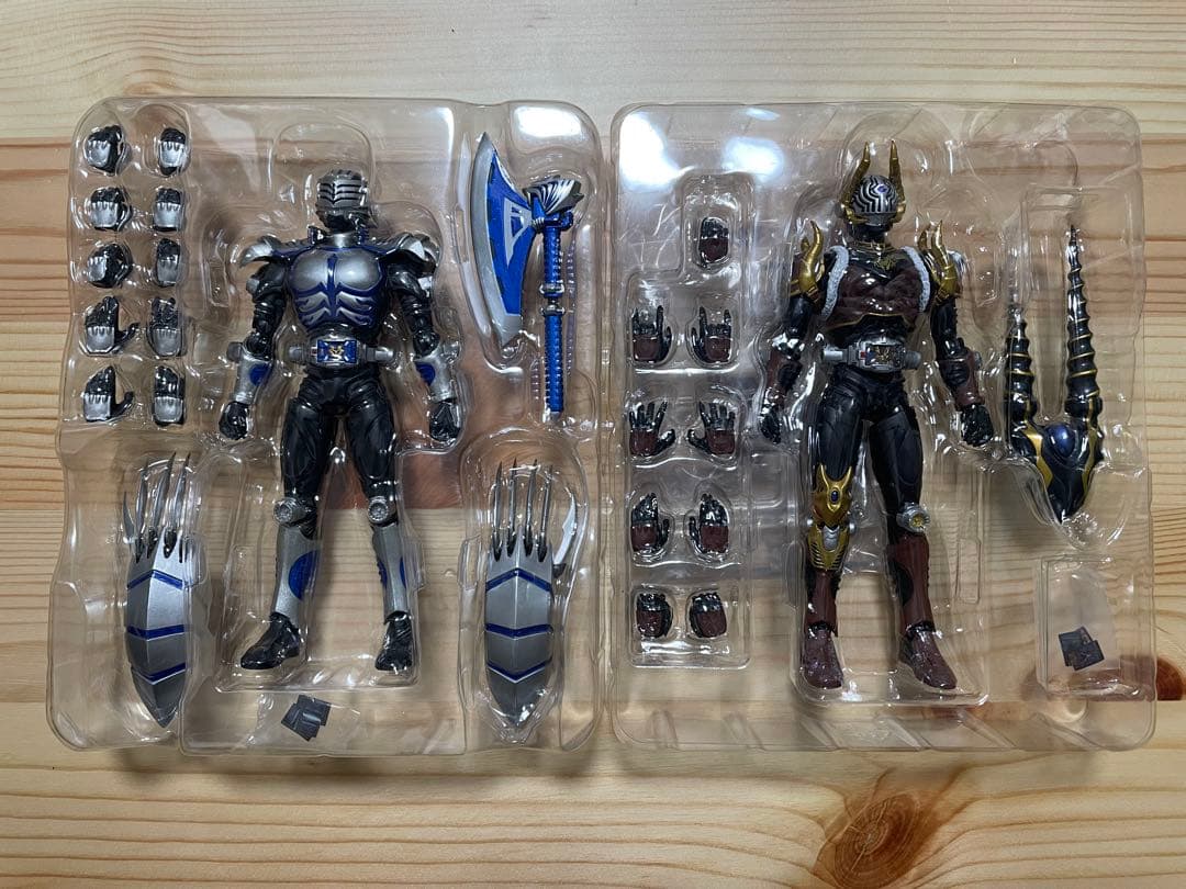 仮面ライダー龍騎 フィギュアーツ 15体セット 真骨彫 s.h.figuarts