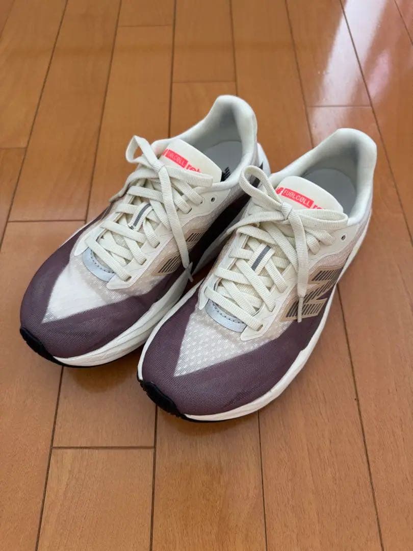 スパイク・シューズ New Balance FuelCell Rebel v5 / 23.5cm