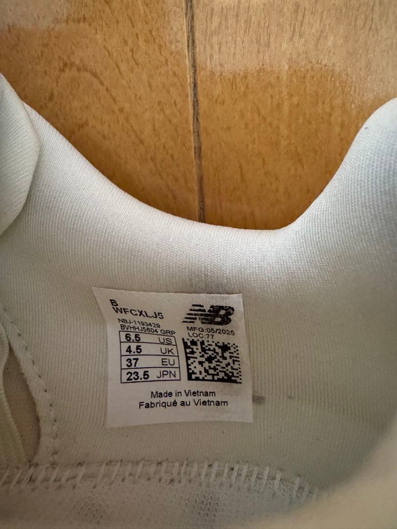 スパイク・シューズ New Balance FuelCell Rebel v5 / 23.5cm