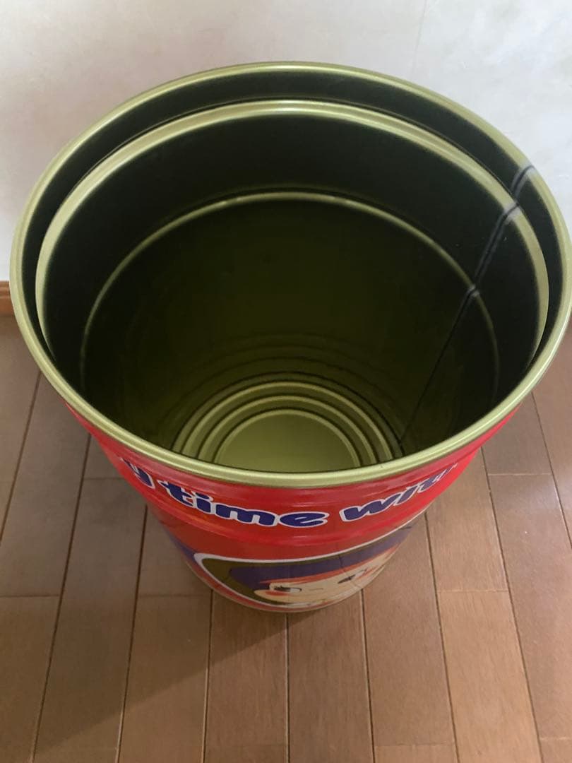 ペコちゃん　レトロ金属バケツ 蓋付き