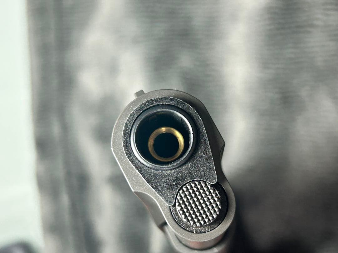 東京マルイ M1911A1 コルトガバメント ガスガン ガスが付属品です