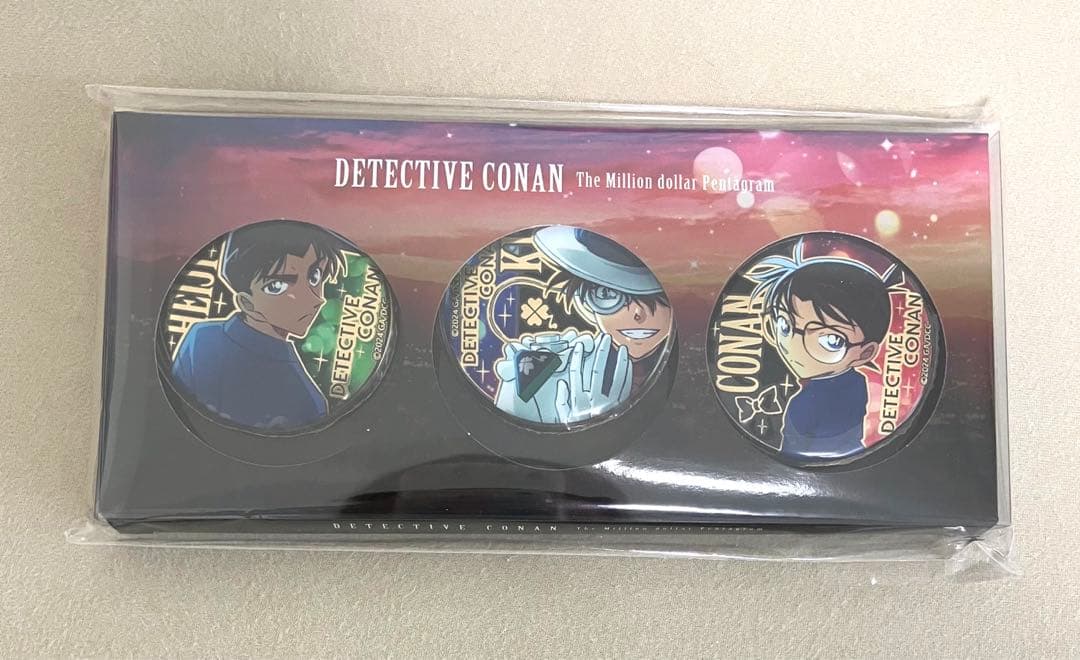 名探偵コナン　100万ドルの五稜星　セブンネット限定　メタルバッジセット