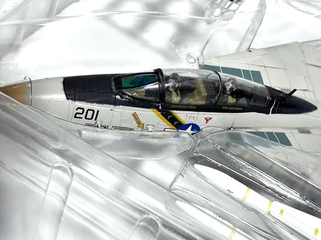 UNIMAX 1/72 F-14A Tomcat VF-84 ジョリーロジャース