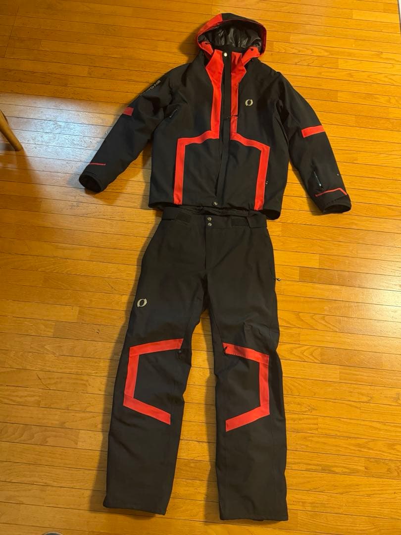 ONYONE スキーウェア