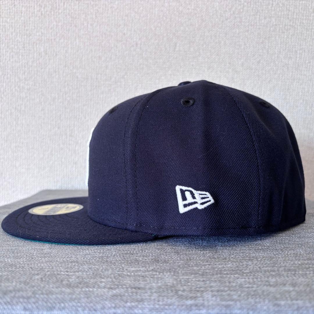 【海外限定】ニューエラ ロサンゼルスドジャース 59FIFTY グロウネイビー
