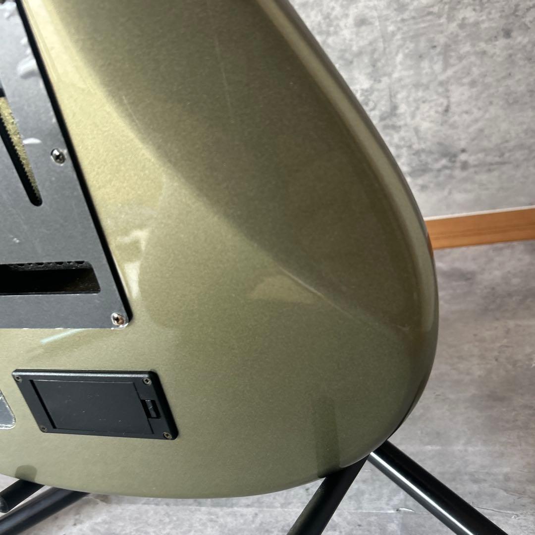 Fernandes APG-65S サスティナー搭載