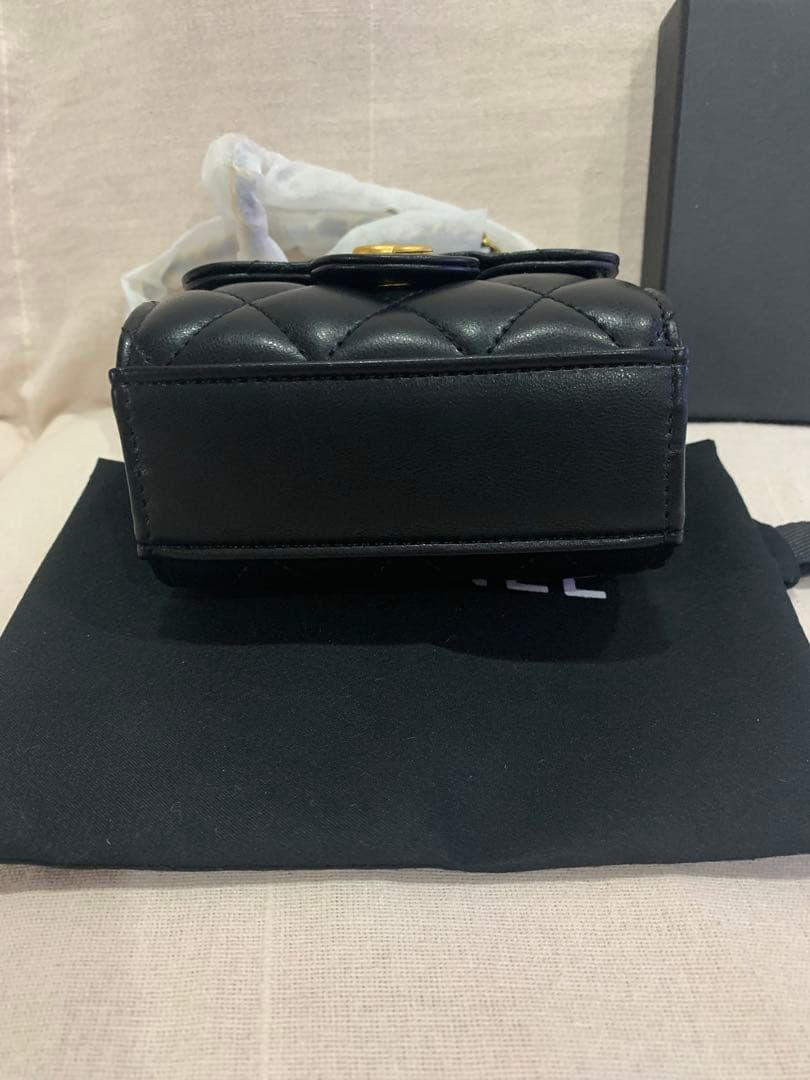 シャネル ブラック ミニバッグ チェーンショルダー　ノベルティ新品