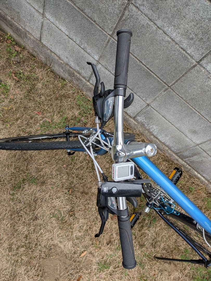 GIANT　escape クロスバイク 青