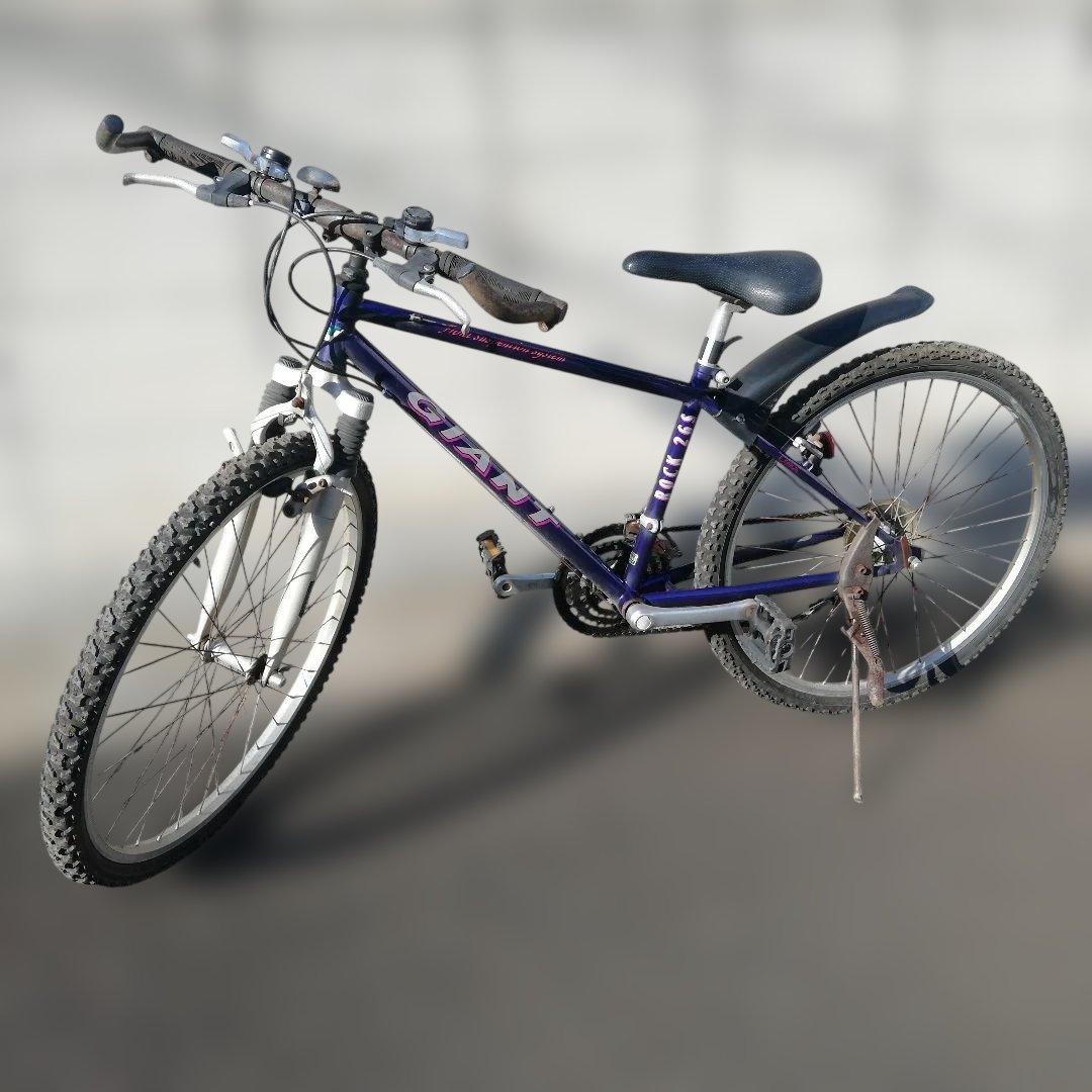 【埼玉引取】GIANT マウンテンバイク 紫