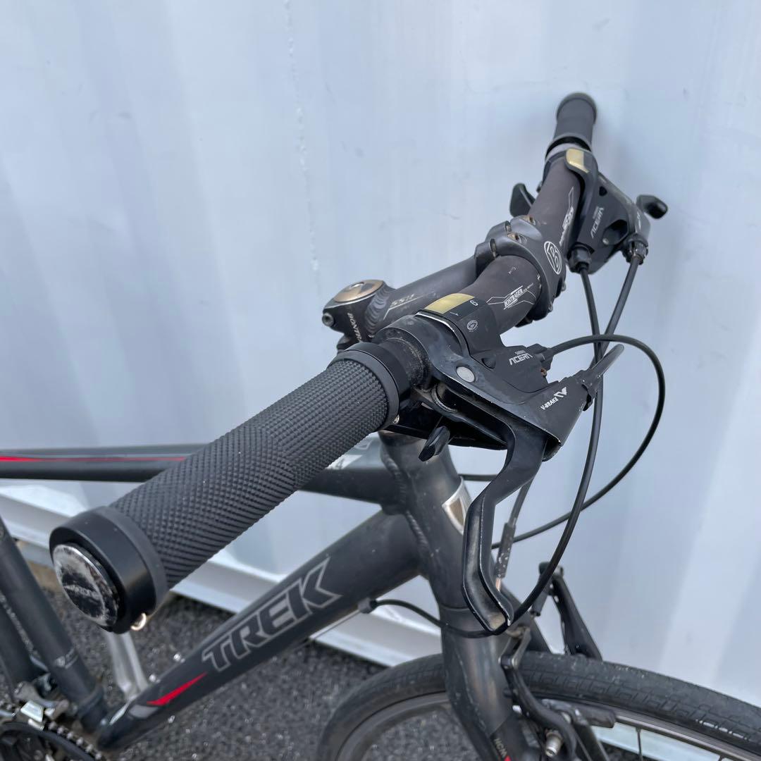 クロスバイク FX7.4 身長165-175cm 定価8万円