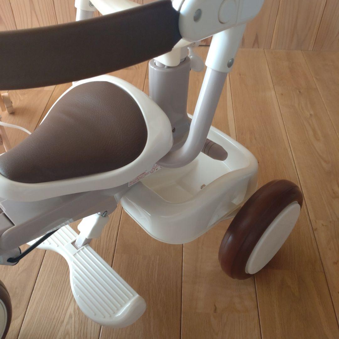 iimo 三輪車 ホワイト 木製 ドールバギー