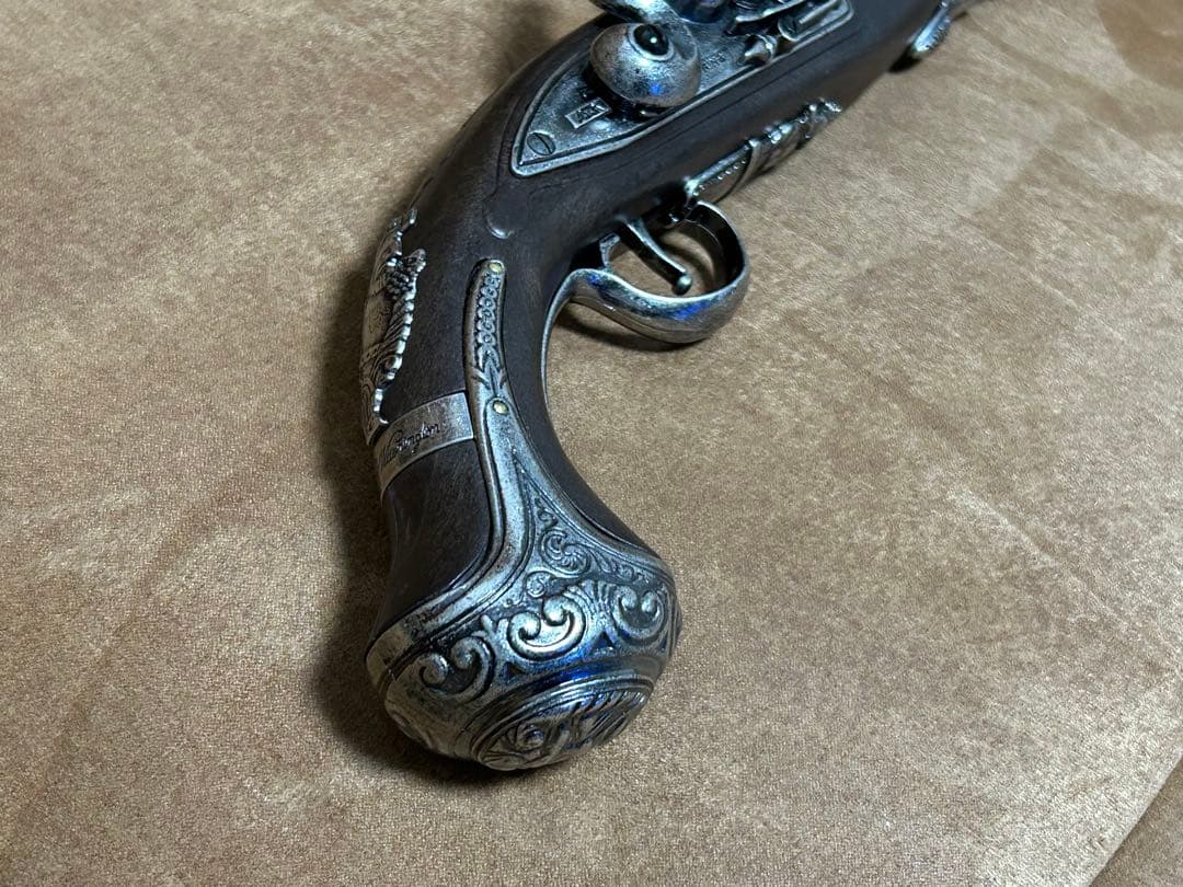 美品 動作確認済みKTW フリントロックピストル　エアコッキング