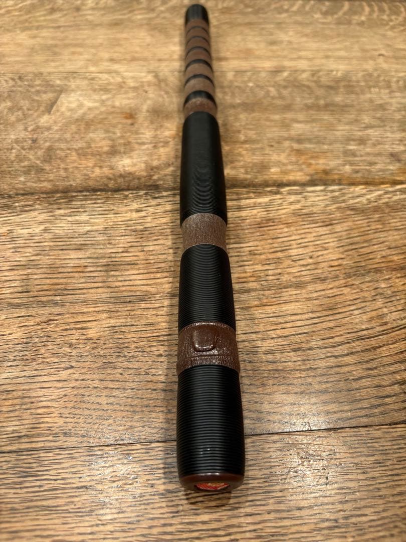 【大幅値下げ中！】龍笛 横笛 雅楽 樹脂性 クリーニング済み 絞り染めの袋付き