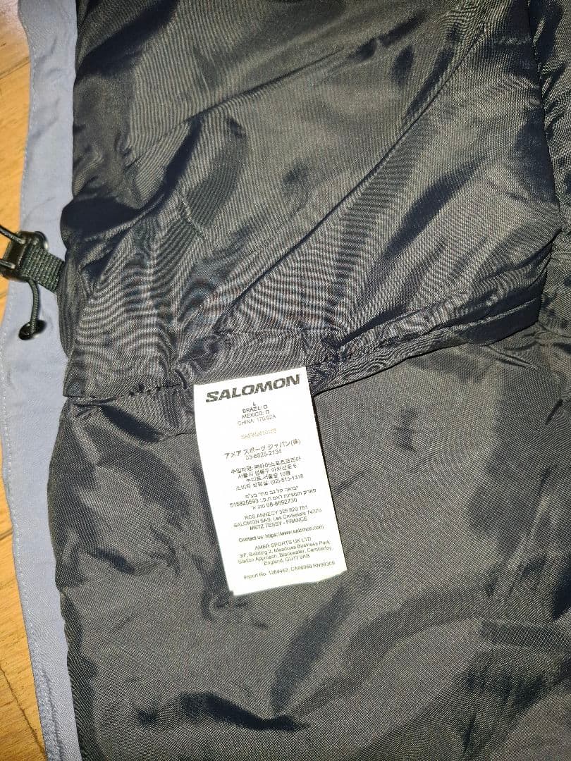 SALOMON 25-26レディース　スキーウェア Lサイズ　最終値下げ