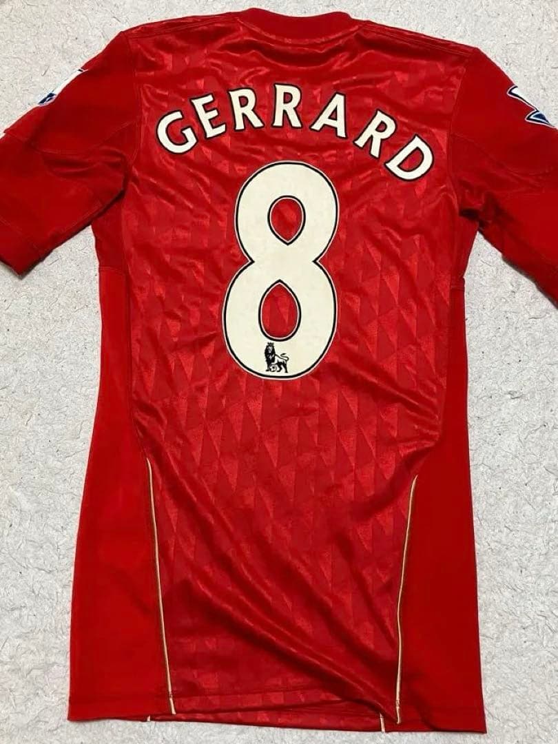【レア物】ジェラード リバプール 10/11 ユニフォーム Mサイズ