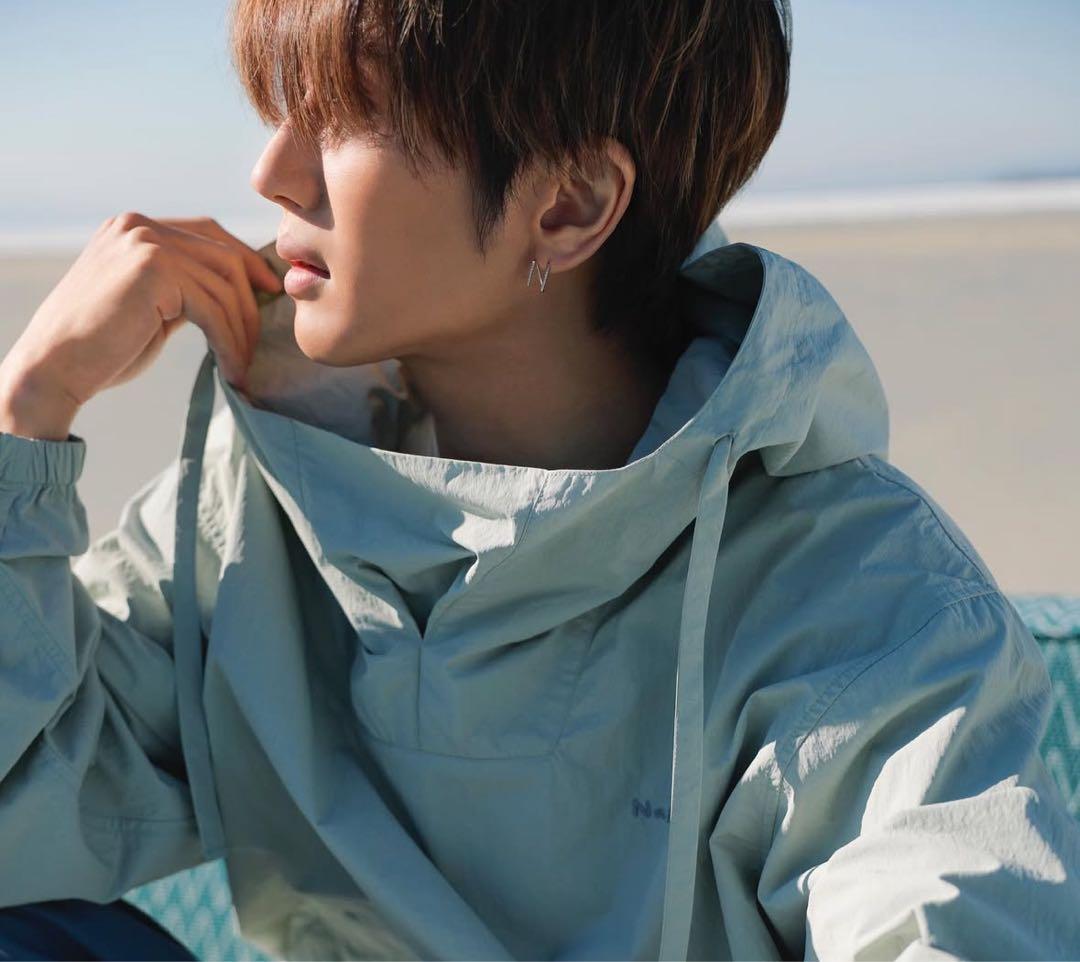 ナップタイム　naptime. Nissy 西島隆弘　プルオーバー　グリーン