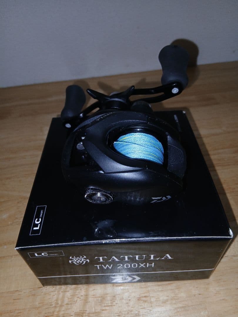ダイワ 25 タトゥーラ TW 200XH 右ハンドル
