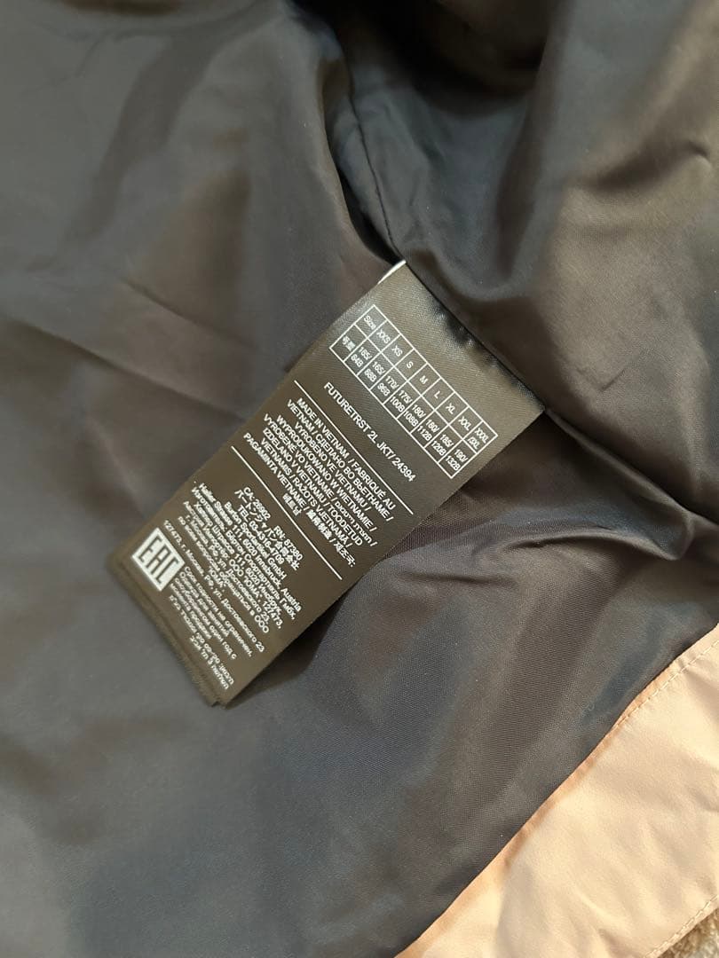 Burton フューチャートラスト2レイヤー