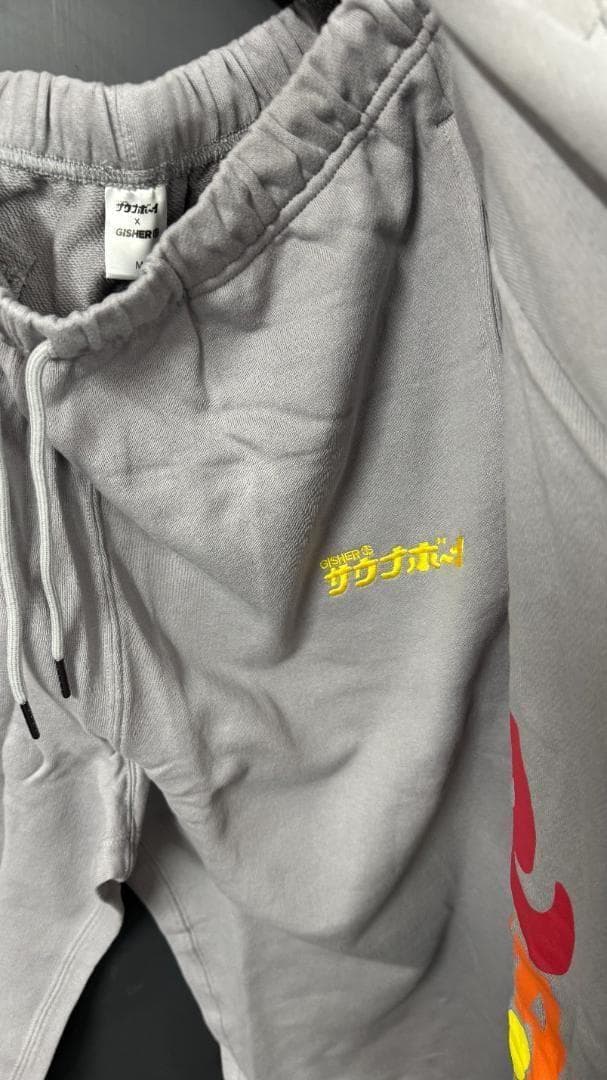 GISHER　サウナボーイ LOCKER　KEY　HOODIE　SETUP