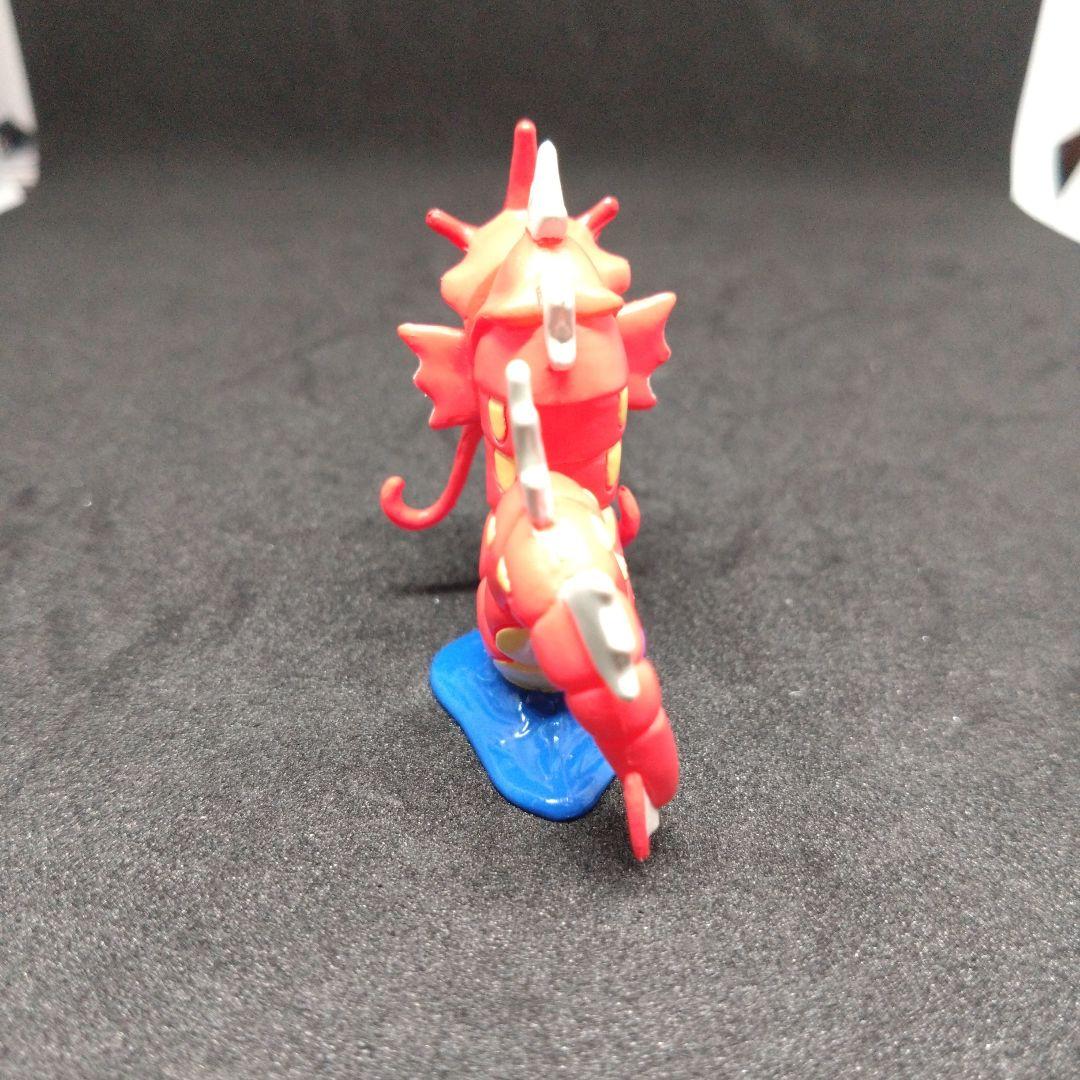 ギャラドス　色違い　ポケモン　モンコレ　初期　任天堂　フィギュア　匿名配送
