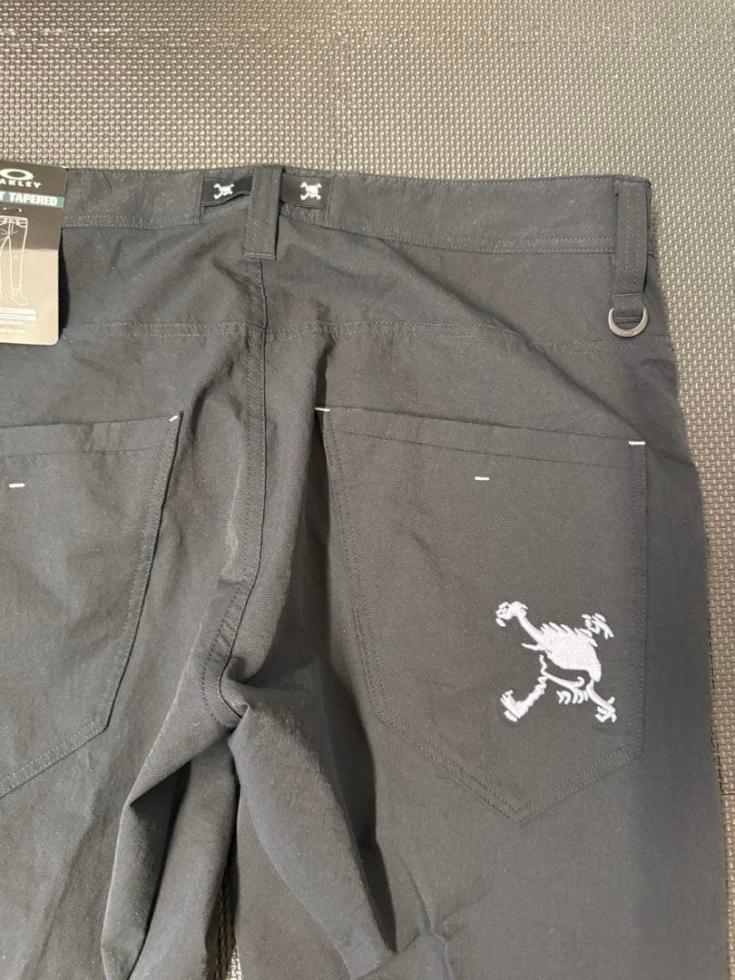 【新品】OAKLEY ゴルフ パンツ Lサイズ