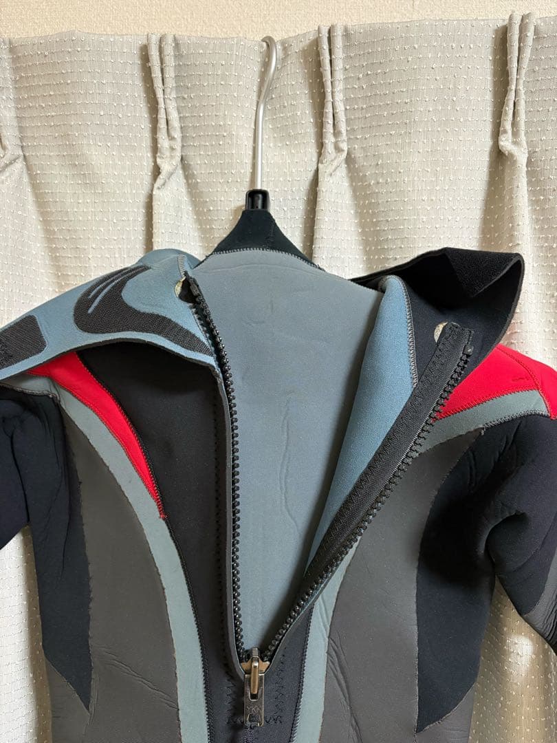 O'NEIL(オニール)5×3mm セミドライ メンズ Mサイズ相当