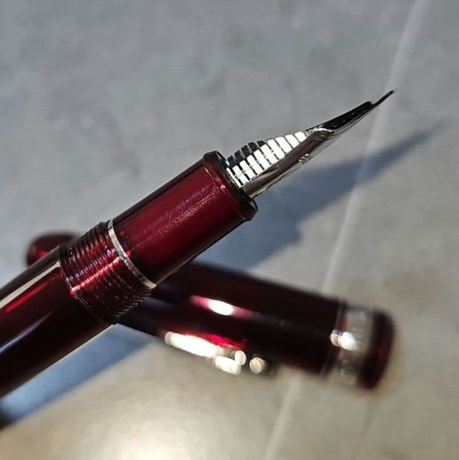 プラチナ万年筆 センチュリー#3776 UEF 超極細 ブルゴーニュ