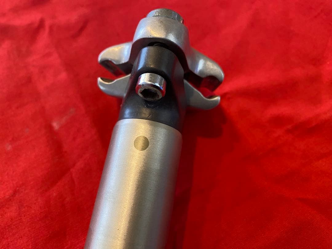 激レア　サンツアー アルミ シートポスト　27.2mm