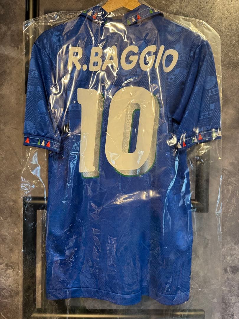 ブレシアとイタリア代表セットユニフォーム　ロベルト・バッジョ