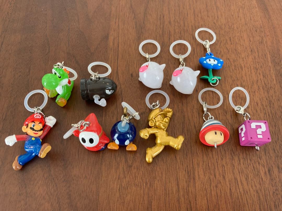 マリオ　チャーム　めじるしアクセサリー　キーホルダー　セット