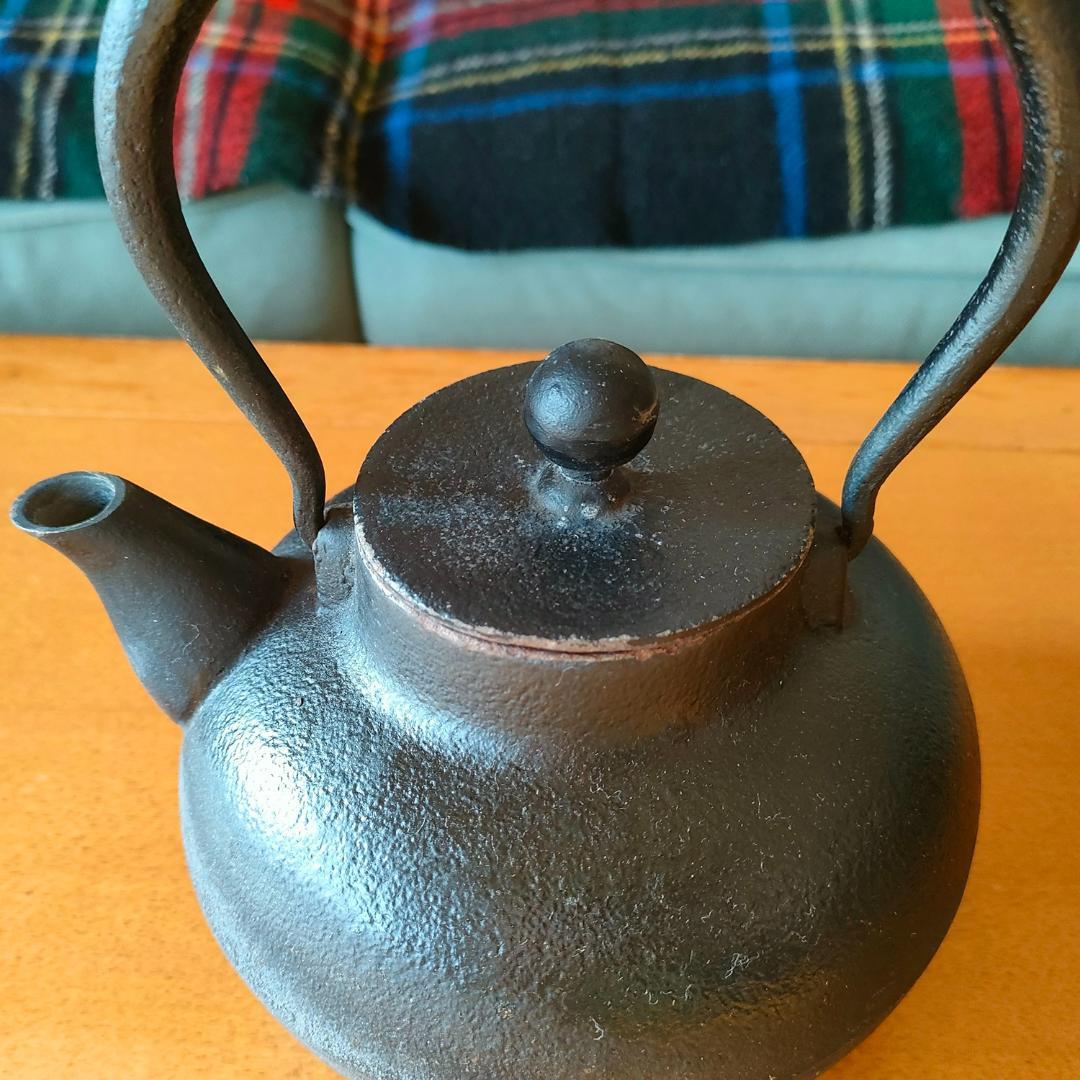 小笠原陸兆 南部鉄器 鉄瓶 【要サビ取り】