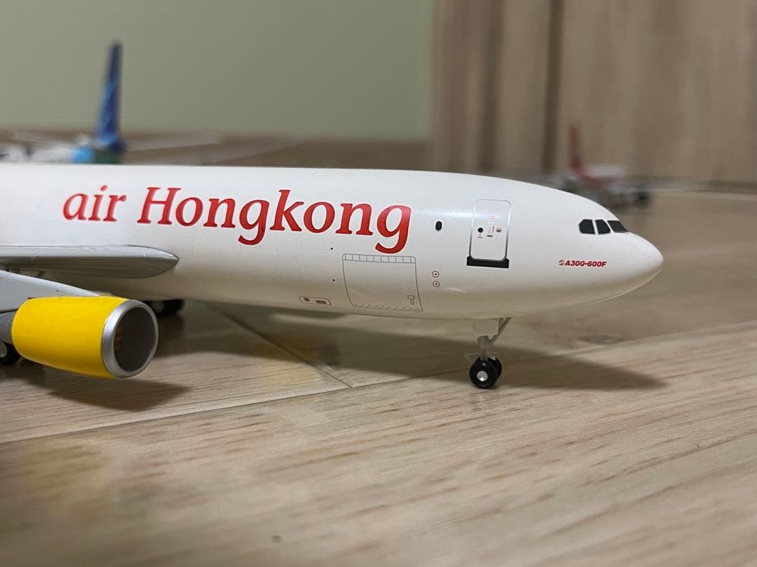 エアホンコン　エアバスA300 1/200 完成品