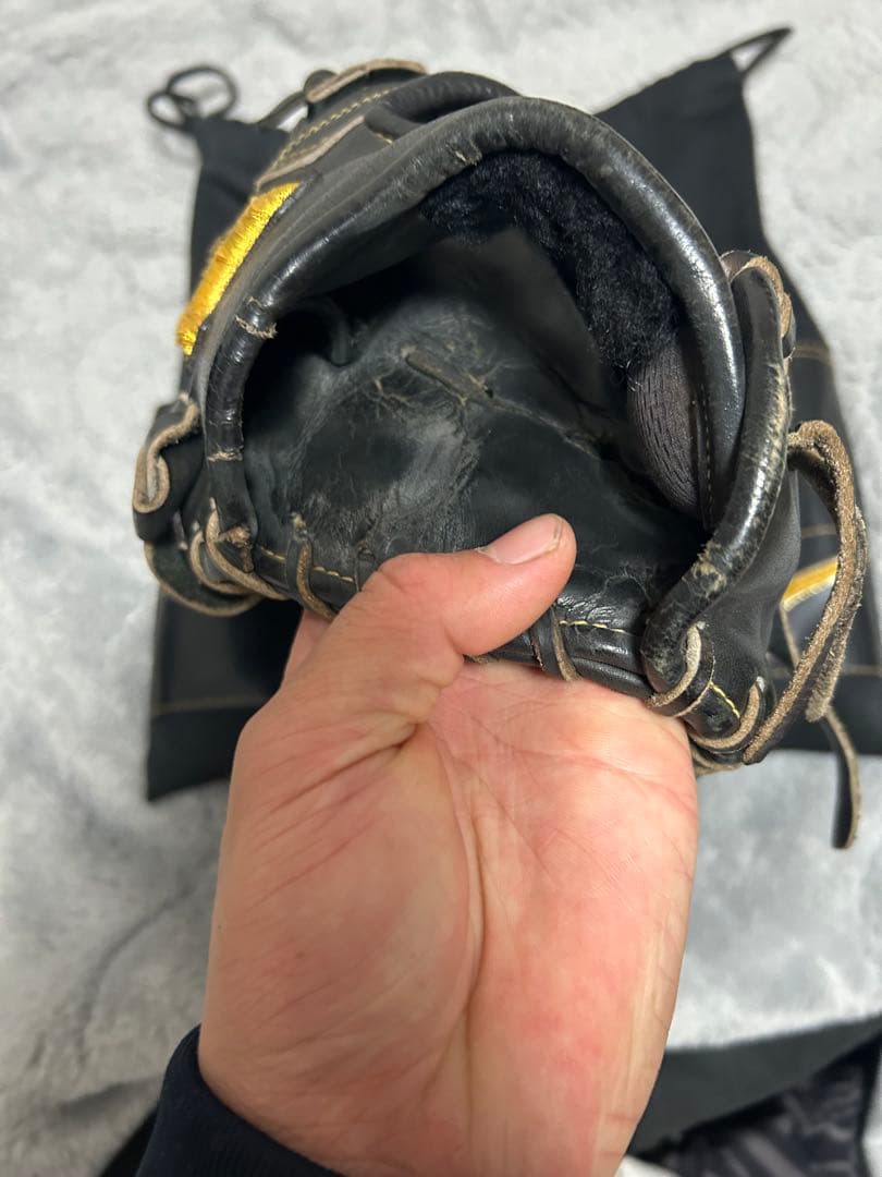 Mizuno Pro 硬式グローブ 黒