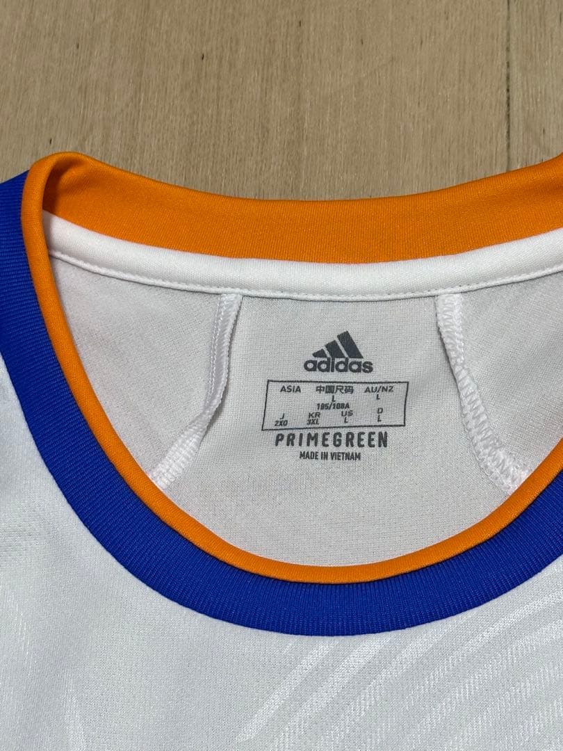 正規品　レアルマドリード　2021/22 チャンピオンズリーグ決勝戦ベンゼマ