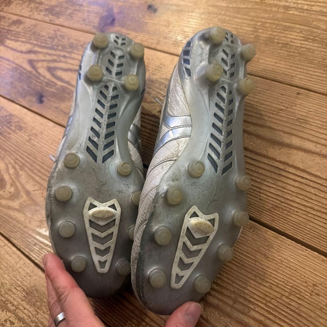 ミズノ　モレリアDNA JAPAN 26.5センチ