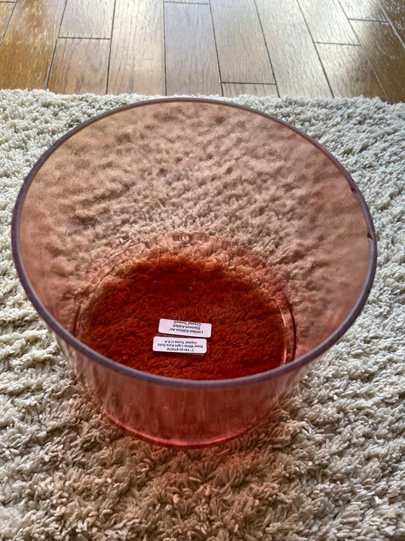 お値下げしました‼️クリスタルボウル ローズ　ホワイトライトゴールド7”F#➕20