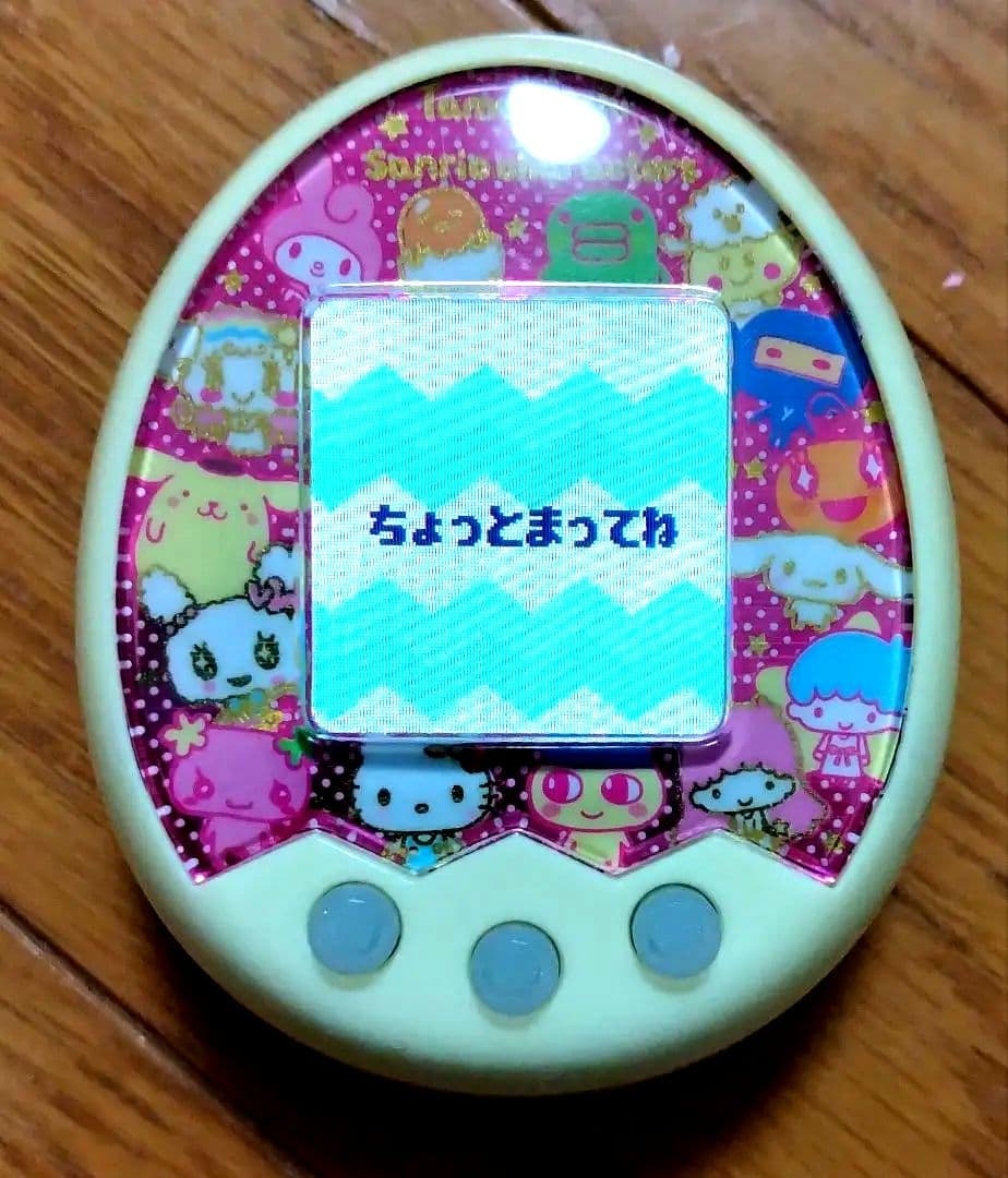 バンダイ Tamagotchi m! x サンリオキャラクターズ m! x v…