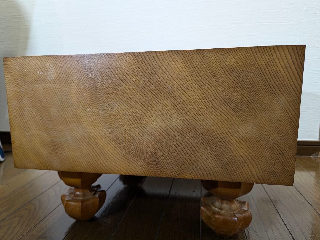 本格囲碁セット　基盤　蛤碁石　那智黒石　脚/へそ　桐のケース付き