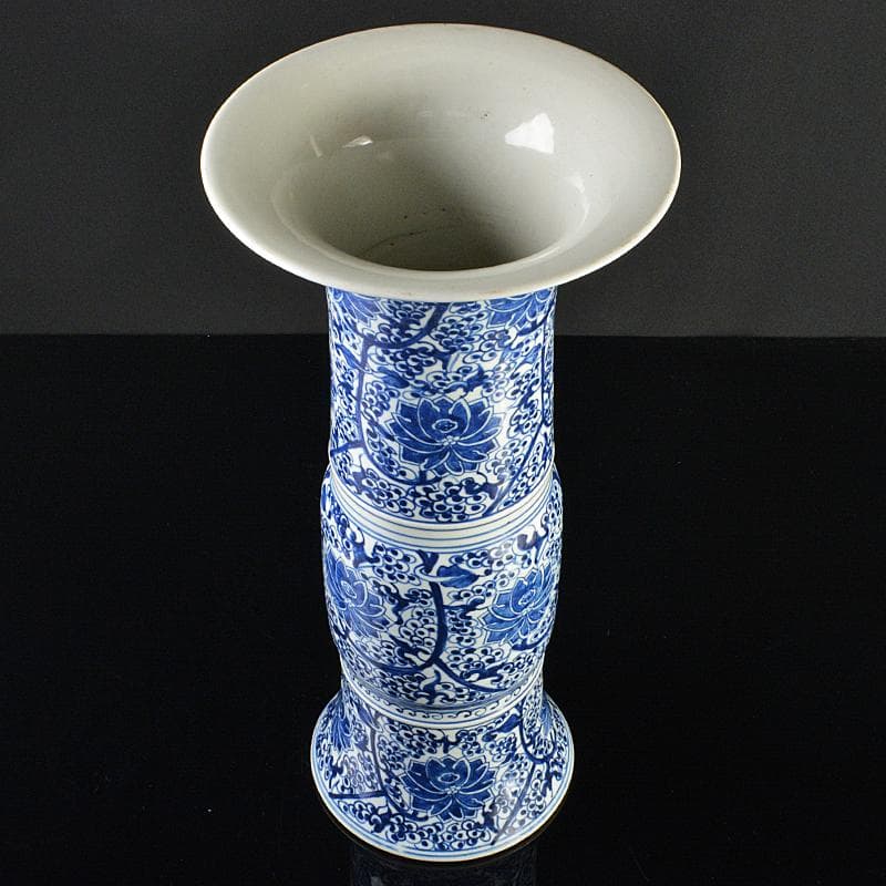 中国　青花纏枝花連卉文　尊式瓶　V　R6155B